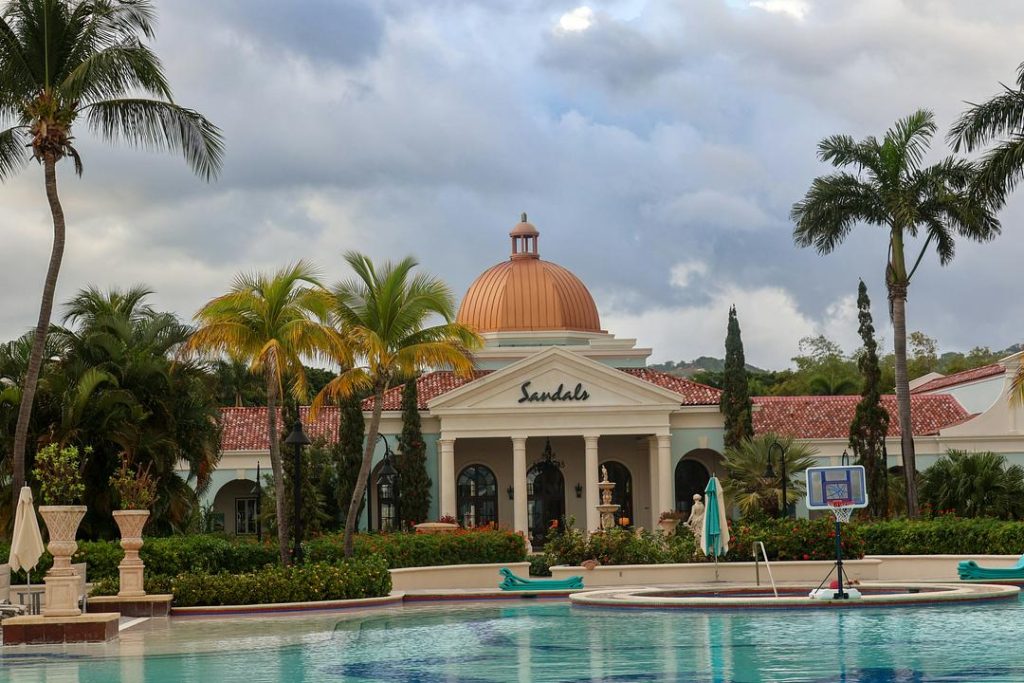 golf in the Bahamas