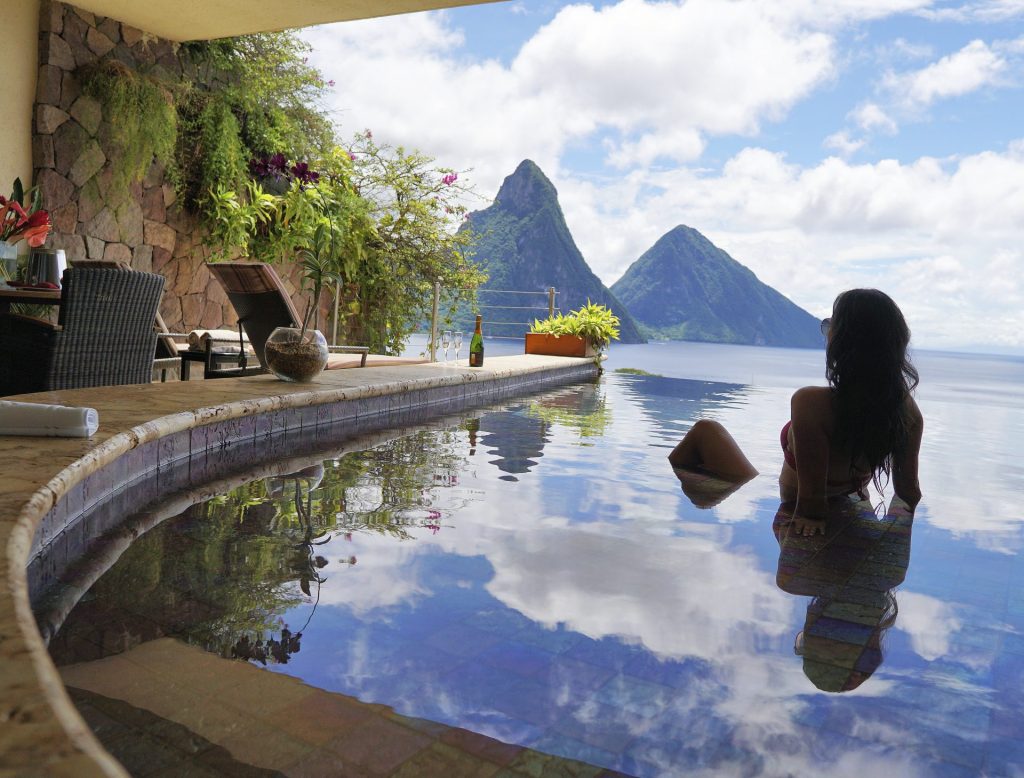 Jade Mountain Resort